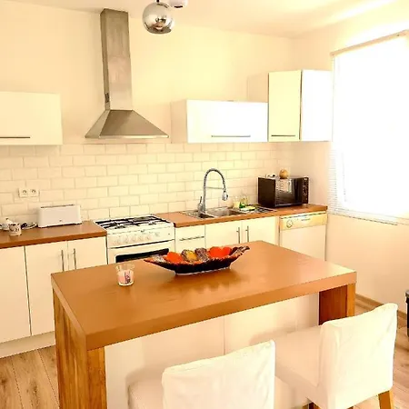 Apartment Maison De *