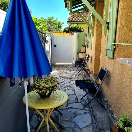Maison De Apartment